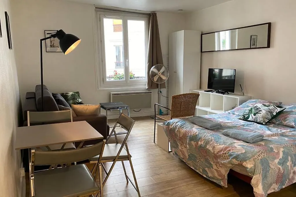 Large, Hyper Central Studio. Historical Paris Apartment